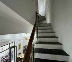Bán nhà Quan Nhân giá 7.7 tỷ, diện tích 50m2, 3 tầng, mặt tiền 7.5m