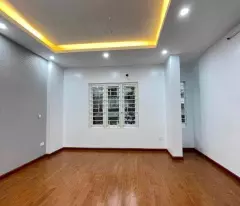 Bán nhà Cầu Đơ 4 giá 8.9 tỷ, diện tích 35m2, 4 tầng, mặt tiền 4.5m