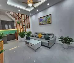 Bán nhà Đinh Công Thượng giá 6.4 tỷ, diện tích 35m2, 5 tầng, mặt tiền 4.5m