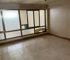 Bán nhà Hoàng Mai giá 6.5 tỷ, diện tích 30m2, 5 tầng, mặt tiền 4m