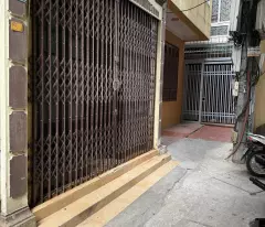 Bán nhà Hoàng Mai giá 6.5 tỷ, diện tích 30m2, 5 tầng, mặt tiền 4m