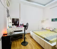 Bán nhà Khương Đình giá 6.8 tỷ, diện tích 36m2, 5 tầng, mặt tiền 4.5m