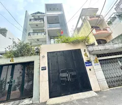 NHÀ 2 MẶT TIỀN XE HƠI ĐƯỜNG HOÀNG DIỆU - THÔNG RA ĐƯỜNG ĐOÀN NHƯ HÀI & NGUYỄN TRƯỜNG TỘ - KHU HÀNH