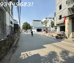 42M ĐẤT VUÔNG Ô TÔ NGỦ TRONG ĐẤT LONG BIÊN CHỈ NHỈNH 5 ĐỒNG