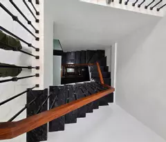 EM BÁN NHÀ Ở #BƯỞI #TÂYHỒ  5 Tầng 35m2 dân xây -8x tỷ- Gõ 3 Gác Tránh- 10m ra Oto