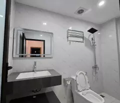 EM BÁN NHÀ Ở #BƯỞI #TÂYHỒ  5 Tầng 35m2 dân xây -8x tỷ- Gõ 3 Gác Tránh- 10m ra Oto