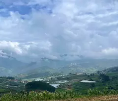 Đất nền tái định cư tại Sapa cần bán gấp, vị trí đẹp, view thung lũng, giá tốt để đầu tư.