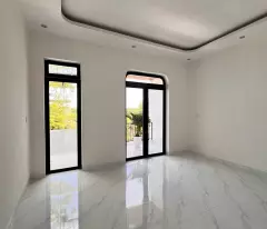 Nhà riêng tại Hương Lộ 7 Đồng Nai với diện tích 92m2, 2 tầng, 3PN, 2WC, pháp lý đầy đủ.