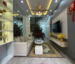 BÁN NHÀ PHỐ 8/3 HAI BÀ TRƯNG NHÀ ĐẸP FULL NỘI THẤT  TIỆN ÍCH ĐẦY ĐỦ THOÁNG SÁNG GIÁ 6,2 TỶ