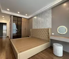 Bán nhà Lâm Du 50 m2 * 6 tầng* 13.1 tỷ, mặt phố kinh doanh, thang máy