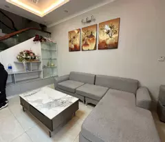 Bán nhà riêng 4PN, 3WC, 75m2, 11,5 tỷ tại Nguyễn Văn Cừ, Bồ Đề, Long Biên, Hà Nội