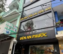 Chính chủ bàn giao mặt tiền đường Núi Thành, Kinh doanh sầm uất. Cho thuê 40 triệu/tháng