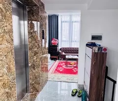 BÁN NHÀ XÂY MỚI 6 TẦNG- CẦU THANG MÁY -FULL NỘI THẤT-GẦN PHỐ CÁT LINH