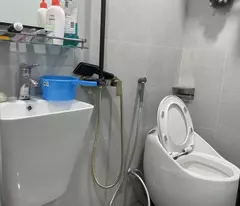 BÁN NHÀ DÂN XÂY -NGÕ HÒA BÌNH-PHỐ KHÂM THIÊN 2 TẦNG-50M2- GIÁ CHỈ 11 TỶ