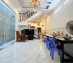 NHà Mặt Tiền  Kinh Doanh 2 Tầng 5x30m 4PN  SHR Trịnh Thị Miếng Hóc Môn Sát Quận 12