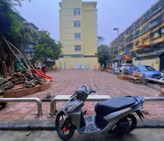 Bán tập thể tầng 1 quỳnh mai ô tô hai bà trưng