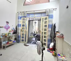 Nhà nhỏ xinh, Phước Long B, Q9, Nhà 3 tầng kiêng cố, mới, ở ngay, Dt 41m2 ( 4 x 10 ) chỉ 2.8ty