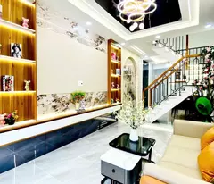 Nhanh tay còn kịp ae ơi,Nhà cực đẹp, Chỉ 4.45 Tỏi.