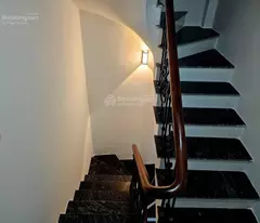 Nhà mới 9.5 tỷ Dương Quảng Hàm, Cầu Giấy 5T, 3 Ngủ, Ngõ Ba Gác, Gần oto, gần phố chính