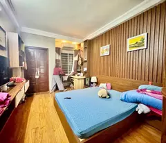6.2 TỶ - NHÀ 5 TẦNG TÂN MAI, HOÀNG MAI - Ô TÔ ĐỖ CỔNG  - NHÀ  ĐẸP FULL NỘI THẤT Ở LUÔN