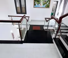 Siêu Phẩm - Bán Nhà Ngô Quyền Ô Tô Đỗ Vị Trí Cực Đẹp Giá Chỉ Nhỉnh 6 tỷ.