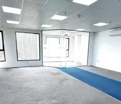 Cho thuê sàn văn phòng khu sân bay 70m2 giá 10tr
