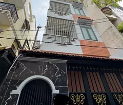 Chỉ 5 tỏi có ngay Nhà 4 tầng BTCT - CÁCH MẠNG THÁNG 8 - 34M2 - mặt tiền 4m
