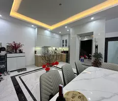 Bán nhà Phố Thái Hà, Nhà Mới Thang Máy, Sổ Vuông Đẹp, 34mx7T, Giá: 11.4 Tỷ, Lh: 0396935190.