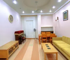Bán nhà phố Nguyễn Chí Thanh 65m2, 5T, MT4.5m phân lô ô tô 16.8 tỷ chủ xây rất đẹp