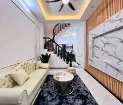 💥Ô tô đỗ cửa, Kinh doanh, phố Cầu Giấy 37/40m, 4T, Đẹp ở luôn, chỉ 9.7 tỷ💥