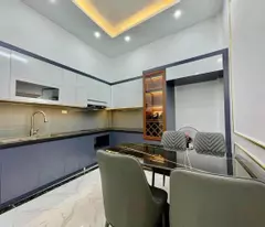 💥Ô tô đỗ cửa, Kinh doanh, phố Cầu Giấy 37/40m, 4T, Đẹp ở luôn, chỉ 9.7 tỷ💥