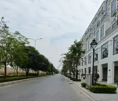 Đất Hinode- Lai Xá 88m2 - MT7.5m, vỉa hè KD, 2 ô tô tránh, giá 12.2 tỷ