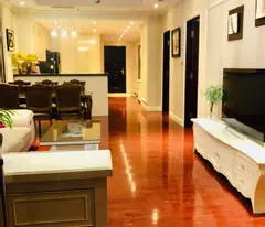 Cho thuê căn hộ cao cấp 5PN Royal R6 – 240m², full tiện ích, nhận nhà ngay