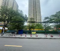 Bán nhà lĩnh nam 5 tầng ô tô tránh vào nhà kinh doanh hoàng mai