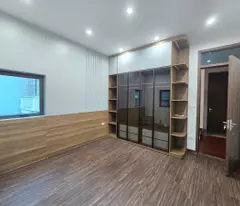 Bán nhà phố Tam Khương 45m2, 5T, MT4.1m ô tô nhà đẹp long lanh quanh 15 tỷ hiếm Đống Đa