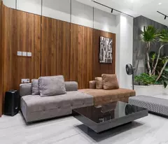 **Bán nhà mật tiền Lạc Long Quân, phường 10, Tân Bình; 5x10 - khu sầm uất