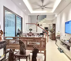 ĐỪNG BỎ QUÊN! Bán nhà Ngô Gia Tự, 3 bước ra mặt phố, 50m2, 6.7 tỷ
