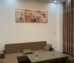 Bán nhà Đinh Công Thượng giá 8.1 tỷ, diện tích 43m2, 4 tầng, mặt tiền 4.5m