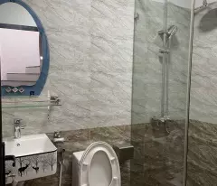Bán nhà Đinh Công Thượng giá 8.1 tỷ, diện tích 43m2, 4 tầng, mặt tiền 4.5m