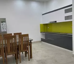 Bán nhà Đinh Công Thượng giá 8.1 tỷ, diện tích 43m2, 4 tầng, mặt tiền 4.5m