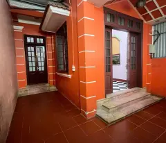 Bán nhà Tam Trinh giá 10.89 tỷ, diện tích 63m2, 3 tầng, mặt tiền 5.2m