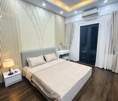 BÁN NHÀ KHÚC THỪA DỤ 30M – 6 TẦNG NỘI THẤT SANG XỊN – VÀI BƯỚC RA PHỐ - TRUNG TÂM CẦU GIẤY – NHÀ