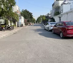 Chính chủ bán gấp 136m2 đất Khu Đô Thị 31ha, Trâu Quỳ. Trung tâm vùng lõi, bán kính 500m