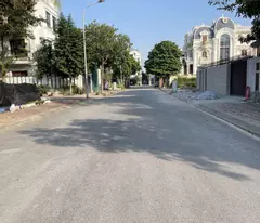 Chính chủ bán gấp 136m2 đất Khu Đô Thị 31ha, Trâu Quỳ. Trung tâm vùng lõi, bán kính 500m
