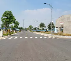 Đất nền King Hill Bến Lức, Dt 100m2 giá chỉ 2.1 tỷ, CK 10%, Sổ đỏ sang tên ngay. CĐT 0917688586