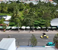 BÁN GẤP LÔ ĐẤT GẦN 8.500 M2 MT ĐƯỜNG LỚN GẦN ĐTH VĨNH LONG