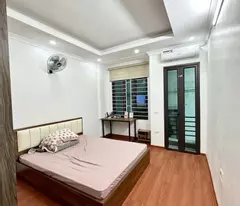 BÁN NHÀ ĐỊNH CÔNG THƯỢNG, HOÀNG MAI, 2 THOÁNG,VÀI BƯỚC Ô TÔ, TRƯỚC NHÀ 2.5M, TẶNG FULL NỘI THẤT,