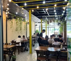 SANG NHƯỢNG QUÁN CƠM GÀ, CƠM BÌNH DÂN TẠI HẢI CHÂU, ĐÀ NẴNG