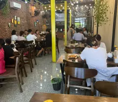 SANG NHƯỢNG QUÁN CƠM GÀ, CƠM BÌNH DÂN TẠI HẢI CHÂU, ĐÀ NẴNG