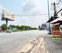 Nhà mặt tiền Nam Hoà 240m2, ngay ga Metro, bank định giá 23 tỷ, bán 17 tỷ